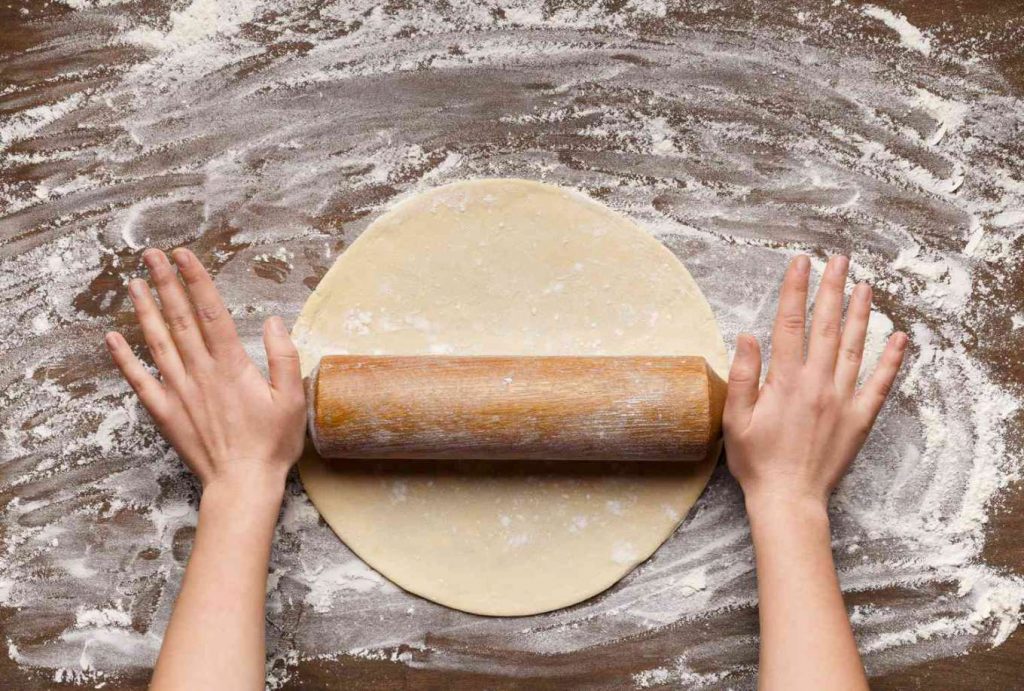 İnce Lahmacun Hamuru Açma