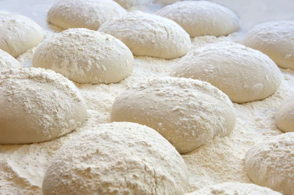 Lahmacun Hamuru Mayalama